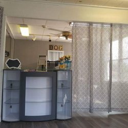 Chocolate Avenue Grooming Salon