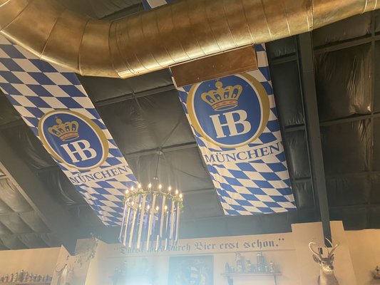 Nurnberger Bierhaus by null