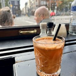 Café van Leeuwen - Carrot ginger apple juice