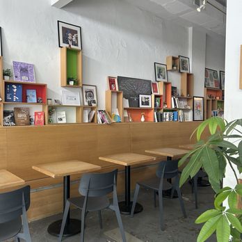 Un Caffe - Coffee & Tea Near Me - Houston, Texas