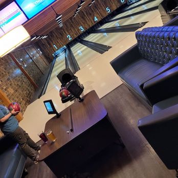Lane 25 - Lanes with seats. - Burgers Near Me - Eugene, Oregon