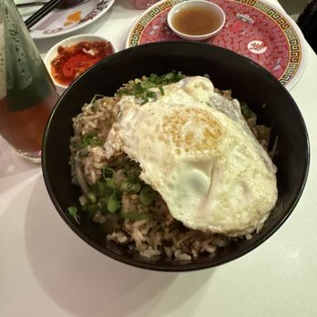 MAKfam - Corned beef fried rice with fried egg - Chinese Near Me - Denver, Colorado MAKfam - Corned beef fried rice with fried egg - Chinese Near Me - Denver, Colorado