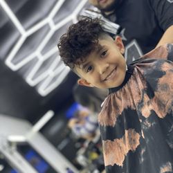 Polished & Sleeked Barbershop