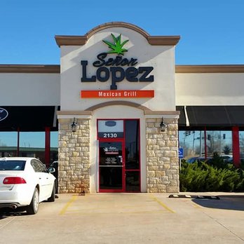 Senor Lopez Mexican Grill - Exterior of Senor Lopez in Guthrie, OK. - Mexican Near Me - Guthrie, Oklahoma