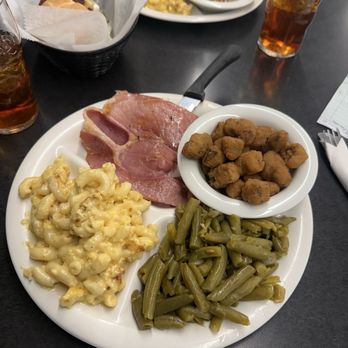 Stax's Original Diner - Meat & 3, Country Style Ham, Green Beans And Macaroni And Cheese - Breakfast & Brunch Near Me - Greenville, South Carolina Stax's Original Diner - Meat & 3, Country Style Ham, Green Beans And Macaroni And Cheese - Breakfast & Brunch Near Me - Greenville, South Carolina