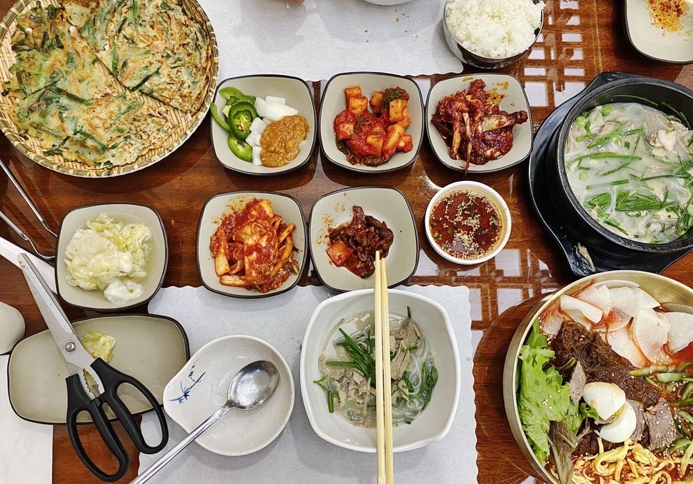 JINSOL GUKBAP 8TH 55 Photos & 23 Reviews 3428 W 8th St, Los Angeles