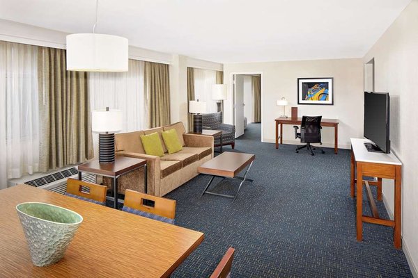 DoubleTree by Hilton Hotel South Bend by null