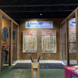 Crabby Axe Throwing