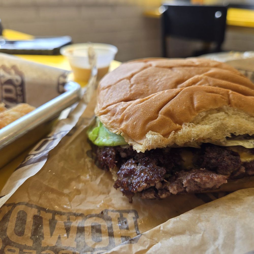 Howdy Burger - Double burgers dressed - Fast Food Near Me - Tulsa, Oklahoma Howdy Burger - Double burgers dressed - Fast Food Near Me - Tulsa, Oklahoma
