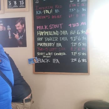 El Segundo Brewing - beer chalk board w some super awesome brews! - Breweries Near Me - El Segundo, California El Segundo Brewing - beer chalk board w some super awesome brews! - Breweries Near Me - El Segundo, California