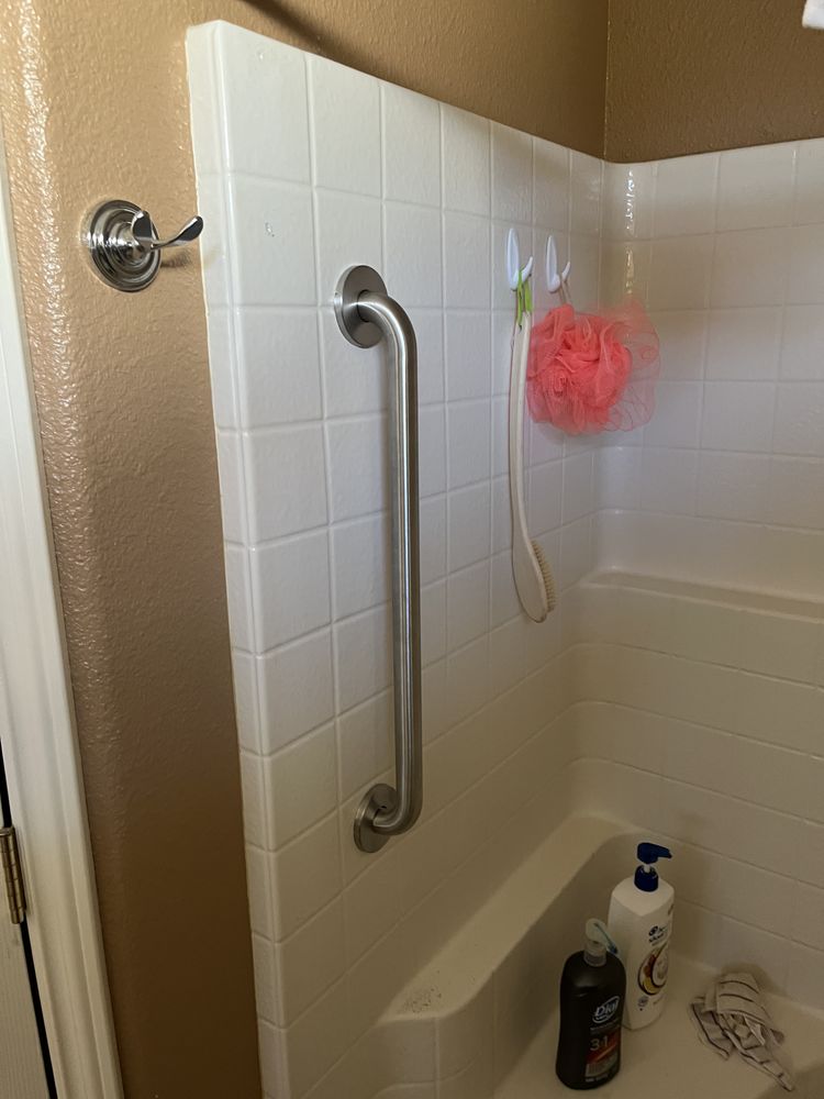 Slide of Expert Handyman Services
