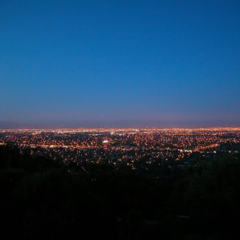 Miri Bialik - Night view from Arrowhead Lane, Saratoga, CA. on top of the hill. - Real Estate Agents Near Me - Cupertino, California Miri Bialik - Night view from Arrowhead Lane, Saratoga, CA. on top of the hill. - Real Estate Agents Near Me - Cupertino, California