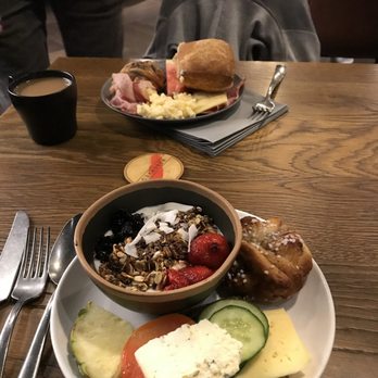 Downtown Camper by Scandic - Buffet breakfast. - Hotels Near Me - Stockholm, Alberta Downtown Camper by Scandic - Buffet breakfast. - Hotels Near Me - Stockholm, Alberta