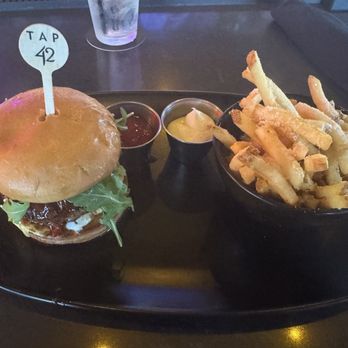 Tap 42 - Doral - The Drunken Goat - American Near Me - Doral, Florida