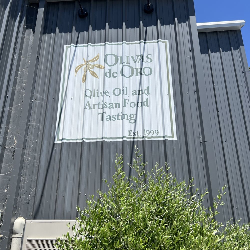 Olivas de Oro - Olive Oil Near Me - Paso Robles, California Olivas de Oro - Olive Oil Near Me - Paso Robles, California