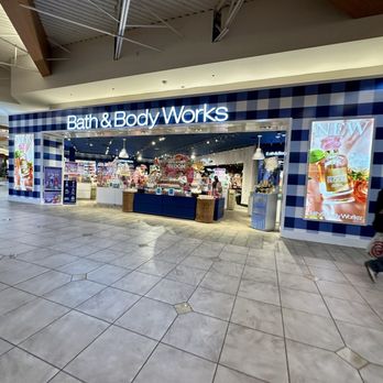 Bath & Body Works - Cosmetics & Beauty Supply Near Me - Puyallup, Washington Bath & Body Works - Cosmetics & Beauty Supply Near Me - Puyallup, Washington