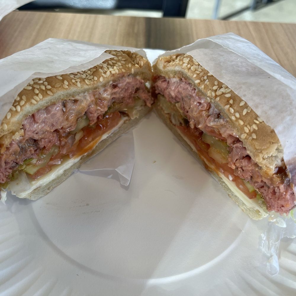 Brothers Roast Beef & Pizza - Regular roast beef with everything on it - Salad Near Me - Kingston, Massachusetts