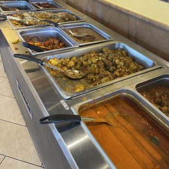 Indian Curry and Grill - Main Course Buffet Spread - Indian Near Me - Lodi, California Indian Curry and Grill - Main Course Buffet Spread - Indian Near Me - Lodi, California