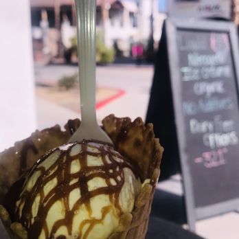 Nitroinfusions - salted caramel - Ice Cream & Frozen Yogurt Near Me - La Quinta, California