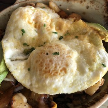 First Watch - Farmhouse Hash Bowl - Eggs and avocado were good. I wasn't impressed with the rest of the bowl. - Cafes Near Me - North Richland Hills, Texas First Watch - Farmhouse Hash Bowl - Eggs and avocado were good. I wasn't impressed with the rest of the bowl. - Cafes Near Me - North Richland Hills, Texas