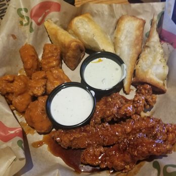Chili's - Delicious appetizers - American Near Me - Staten Island, New York