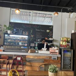 Caracolillo Café - Main service