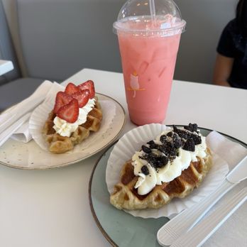 Fly Me To The Moon - Strawberry croffle 8/10, Oreo Croffle 8/10 , Strawberry Yakult 5/10 - Cafes Near Me - Syosset, New York Fly Me To The Moon - Strawberry croffle 8/10, Oreo Croffle 8/10 , Strawberry Yakult 5/10 - Cafes Near Me - Syosset, New York