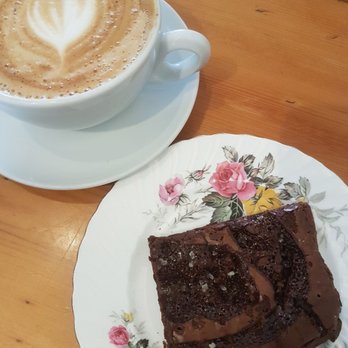 Lazy Daisy's Cafe - Mocha and Salted Caramel Brownie - Cafes Near Me - Toronto, Ontario