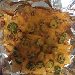 Yabba's Wacky Snack Shack - Spicy bacon cheddar nachos