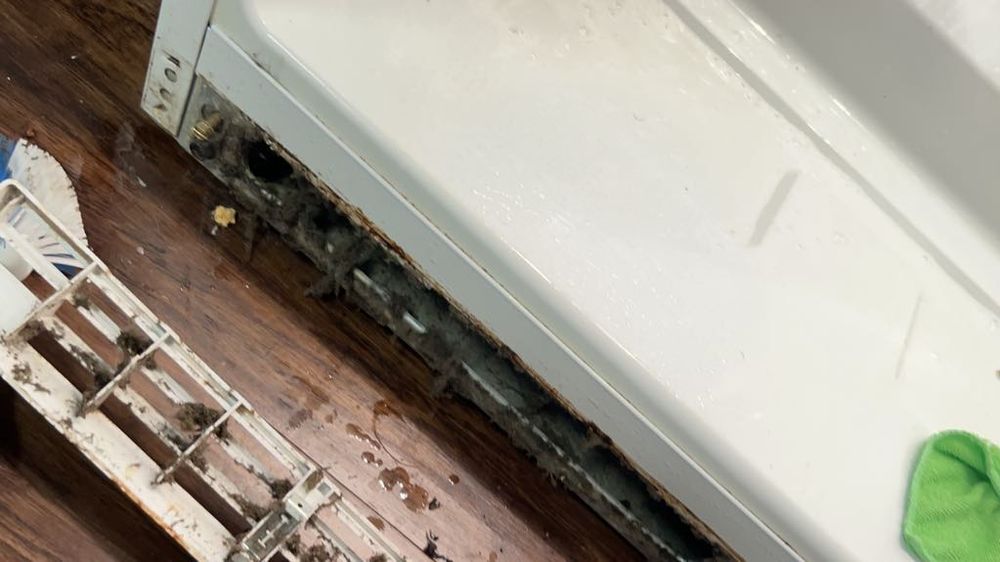 Slide of Casco Multiservices