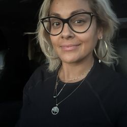 Forget Me Knot - Michelle does AWWWWMAZING WORK for blonde hair! If you are in need of blonde hair - MICHELLE IS YOUR GIRL! Thank YOU!!!!