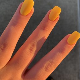 yellow acrylic glossy nails yellow acrylic glossy nails