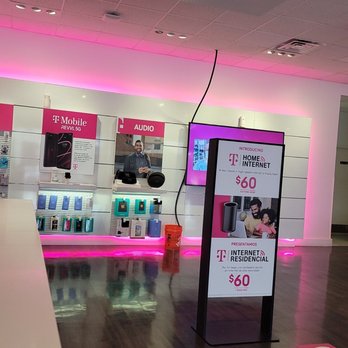 T-Mobile Experience Store - Mobile Phones Near Me - Garland, Texas T-Mobile Experience Store - Mobile Phones Near Me - Garland, Texas