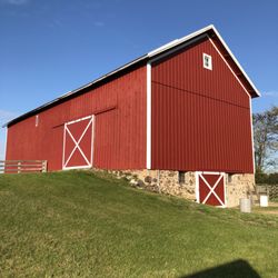 Jake Leiser Painting - Nothing beats barn red.