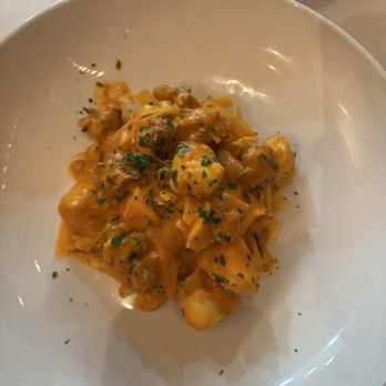 Tony's - Fettuccine - TONS of lump crab - Italian Near Me - Houston, Texas Tony's - Fettuccine - TONS of lump crab - Italian Near Me - Houston, Texas