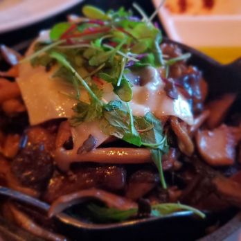 Scarpetta - Side of Mushroom...I do NOT recommend this! Strange taste! - Italian Near Me - Las Vegas, Nevada Scarpetta - Side of Mushroom...I do NOT recommend this! Strange taste! - Italian Near Me - Las Vegas, Nevada