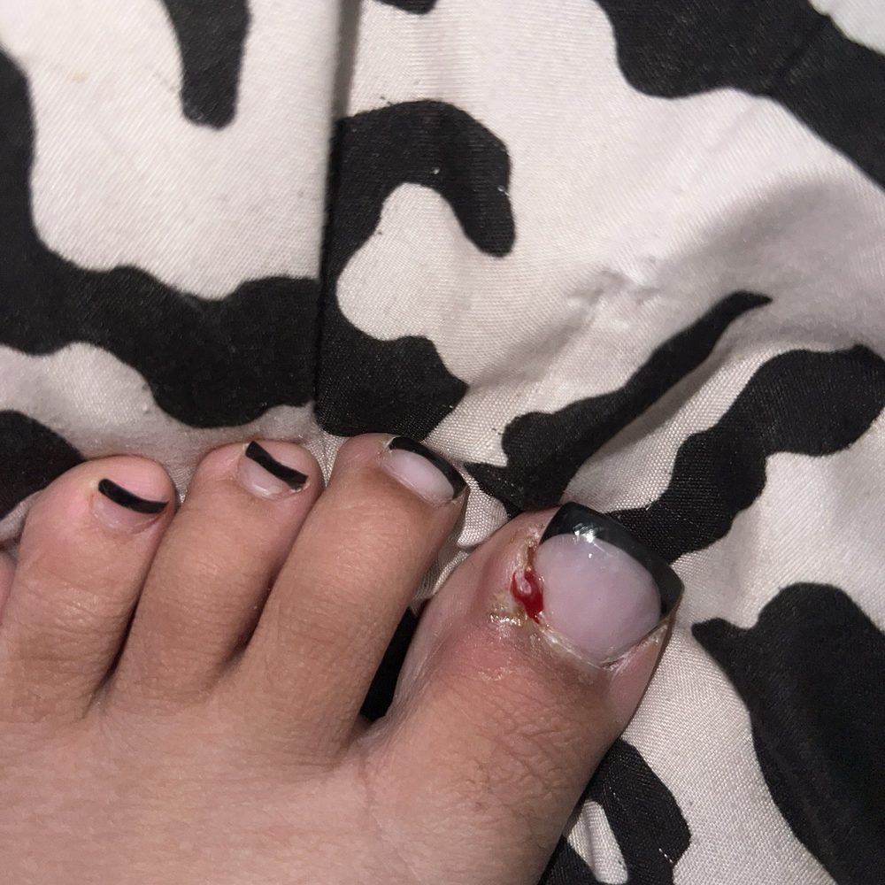 Angel Spa & Nails - Nail Salons Near Me - Apple Valley, California