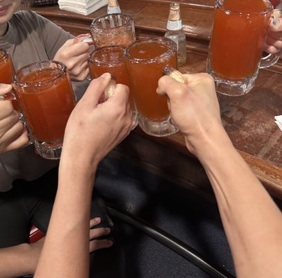 Captain Tom's by null