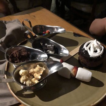 RosaNegra Cancun - Complimentary cake making set for kids - Steakhouses Near Me - Cancún, ROO RosaNegra Cancun - Complimentary cake making set for kids - Steakhouses Near Me - Cancún, ROO