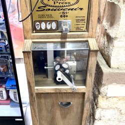 Stuckey's of Anahuac - Smashing Pennies at Stuckey's