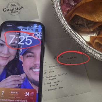Guanatos Tacos - Notice the time we ordered and the tine the food arrived. - Tacos Near Me - Sylmar, California