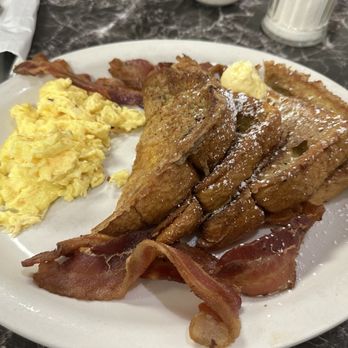 Rise and Dine - French Toast - Breakfast & Brunch Near Me - Chula Vista, California