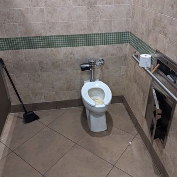 RaceTrac - The toilet paper station is completely open and not stocked, a toilet paper roll right there on the hand bar. - Gas Stations Near Me - Dallas, Texas RaceTrac - The toilet paper station is completely open and not stocked, a toilet paper roll right there on the hand bar. - Gas Stations Near Me - Dallas, Texas