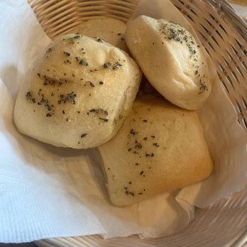 Bonkers Restaurant - House rolls - New American Near Me - Page, Arizona Bonkers Restaurant - House rolls - New American Near Me - Page, Arizona