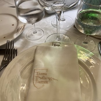 Taverna Trilussa - Table - Roman Near Me - Rome, RM