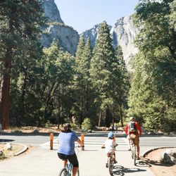 Earthwalker Photography - Family bike ride through Yosemite