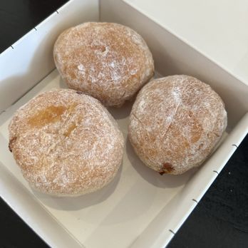 FiiZ Drinks - Chocolate caramel puffs - Desserts Near Me - Omaha, Nebraska FiiZ Drinks - Chocolate caramel puffs - Desserts Near Me - Omaha, Nebraska