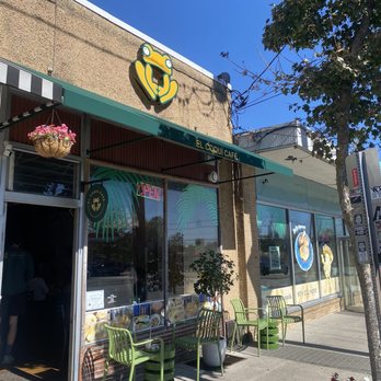 El Coqui Cafe - Desserts Near Me - Clifton, New Jersey