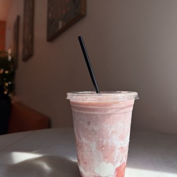 Planta Coffee House - Their take on the Hailey Bieber smoothie equivalent over at Erewhon - Coffee & Tea Near Me - Pleasanton, California Planta Coffee House - Their take on the Hailey Bieber smoothie equivalent over at Erewhon - Coffee & Tea Near Me - Pleasanton, California