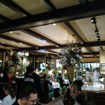 Old Ebbitt Grill - Hostess - Bars Near Me - Washington, DC, District of Columbia